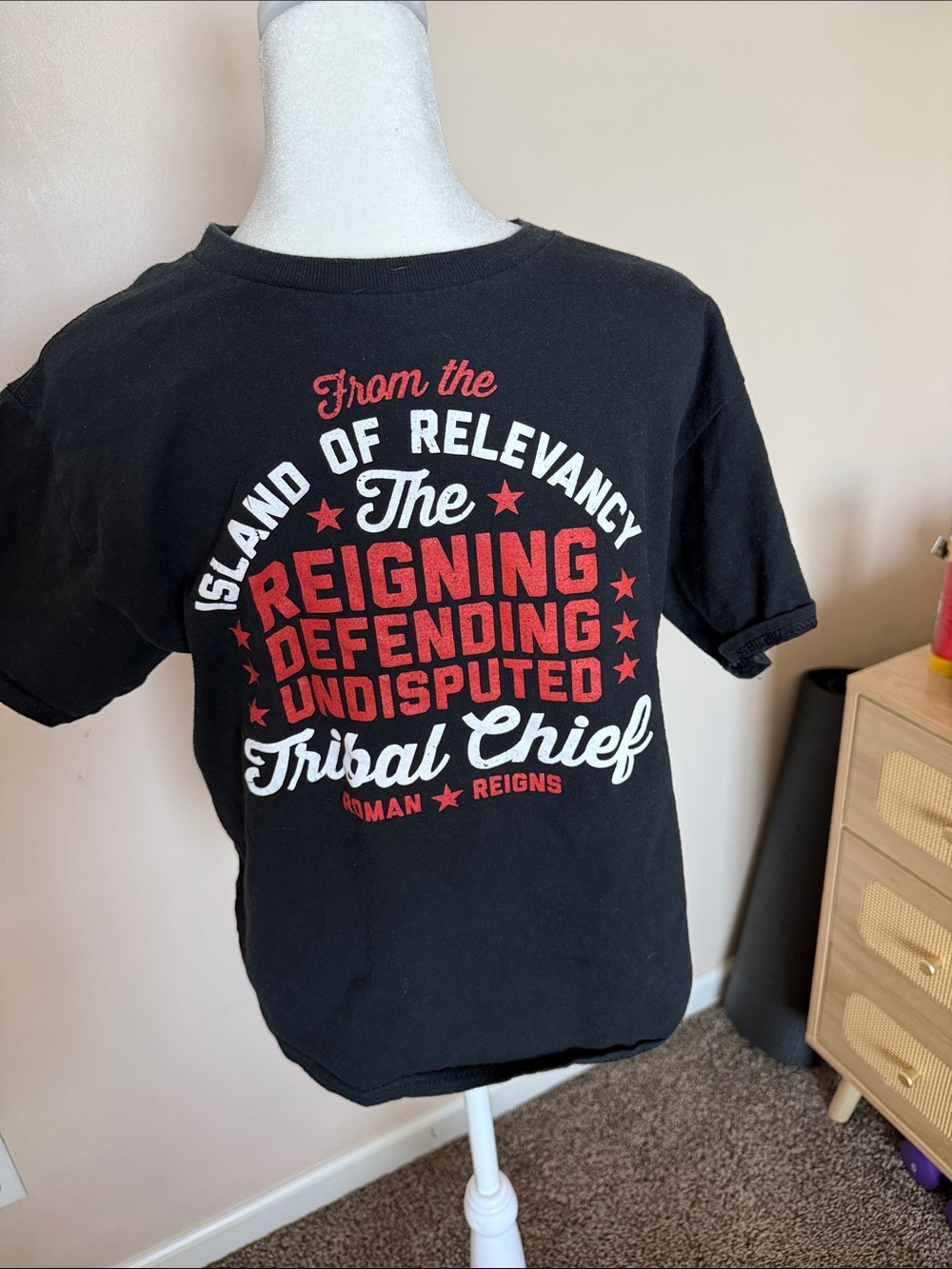 WWE Black Short-Sleeve Tee with Red & White Tribal Chief Graphic